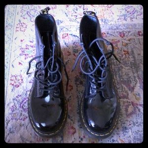 Dr. martens (shiny) boots (worn 4 times)